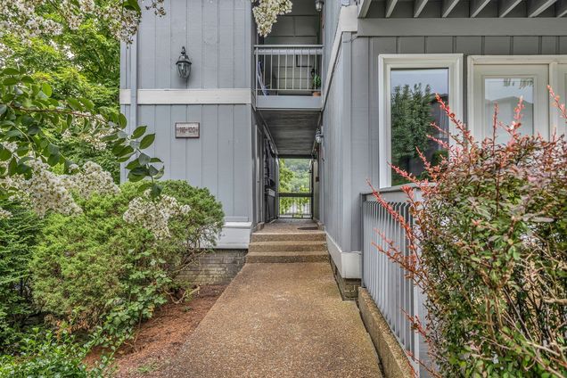 21 Vaughns Gap Rd Unit 118G Nashville, TN Condo Active - Photo 1 of 29. Opens carousel modal