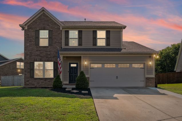 457 Goodman Dr Gallatin, TN House Active - Photo 1 of 37. Opens carousel modal