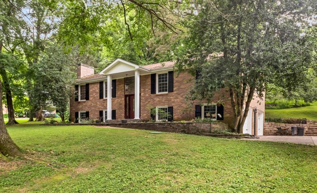 621 Idlewood Drive