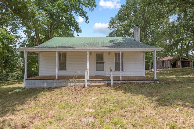 6330 Us Highway 70 E Mc Ewen, TN House Active - Photo 1 of 34. Opens carousel modal
