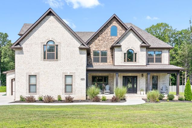 1211 Reda Dr Clarksville, TN House Active - Photo 1 of 42. Opens carousel modal