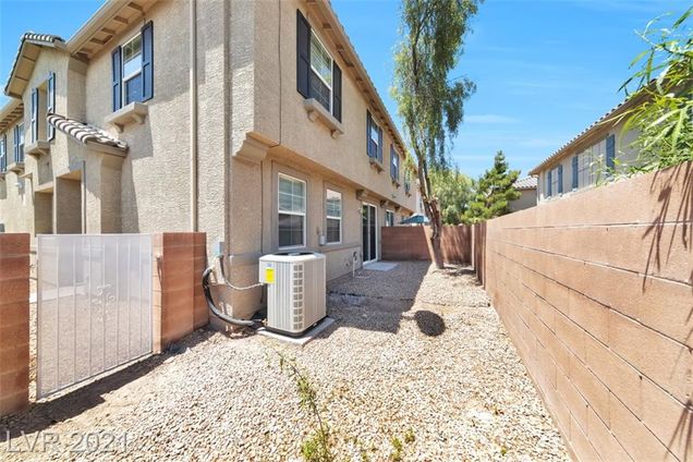 410 Dorchester Bend Avenue Unit 102 North Las Vegas, NV Condo Sold - Photo 1 of 17. Opens carousel modal