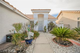 801 Zinnia Circle