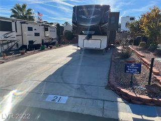 848 Sparrow Way