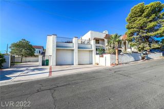 201 Mead Way