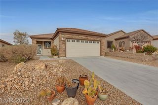 2582 Binary Stars Street