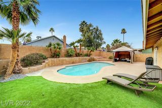 3112 La Mesa Drive