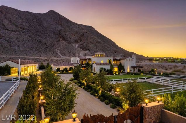 4225 N Jensen St, Las Vegas, NV 89129 Estately 🧡 MLS# 2443506