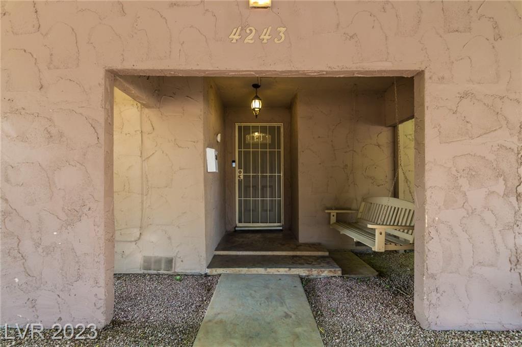 4243 Brockton Grn Ct