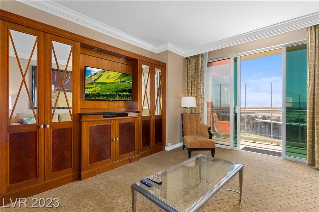 125 East Harmon Ave Unit 1114  