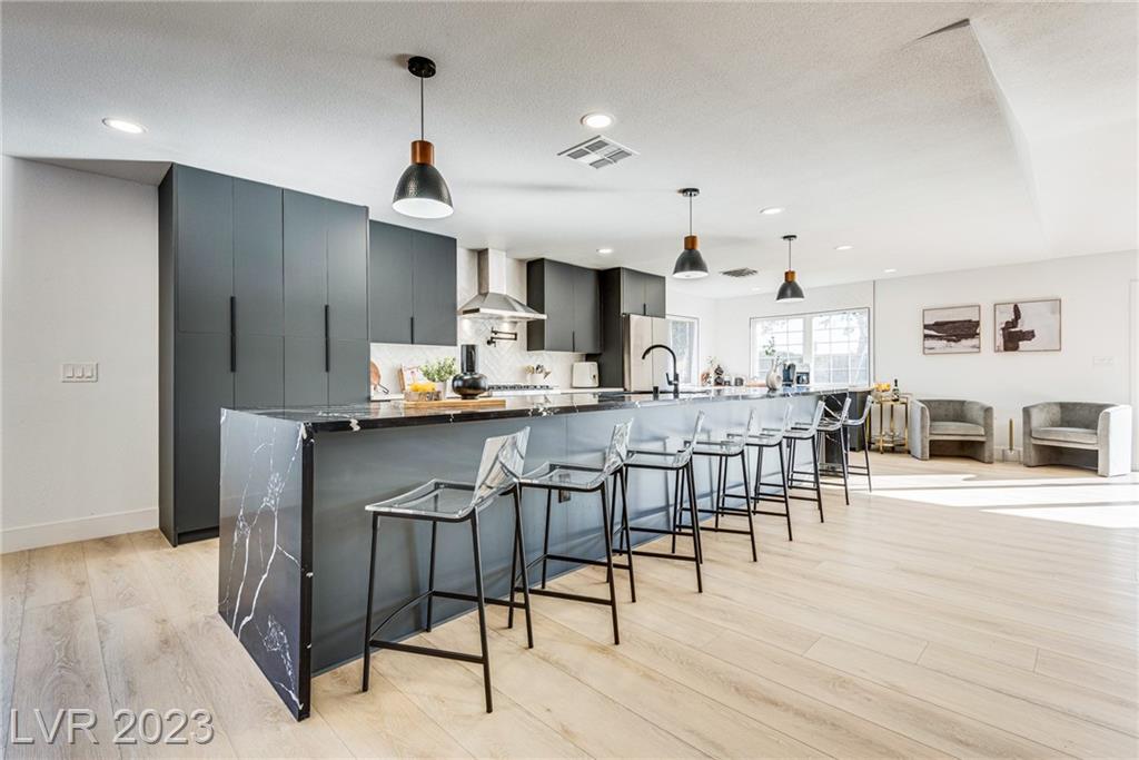 3075 South Pioneer Way