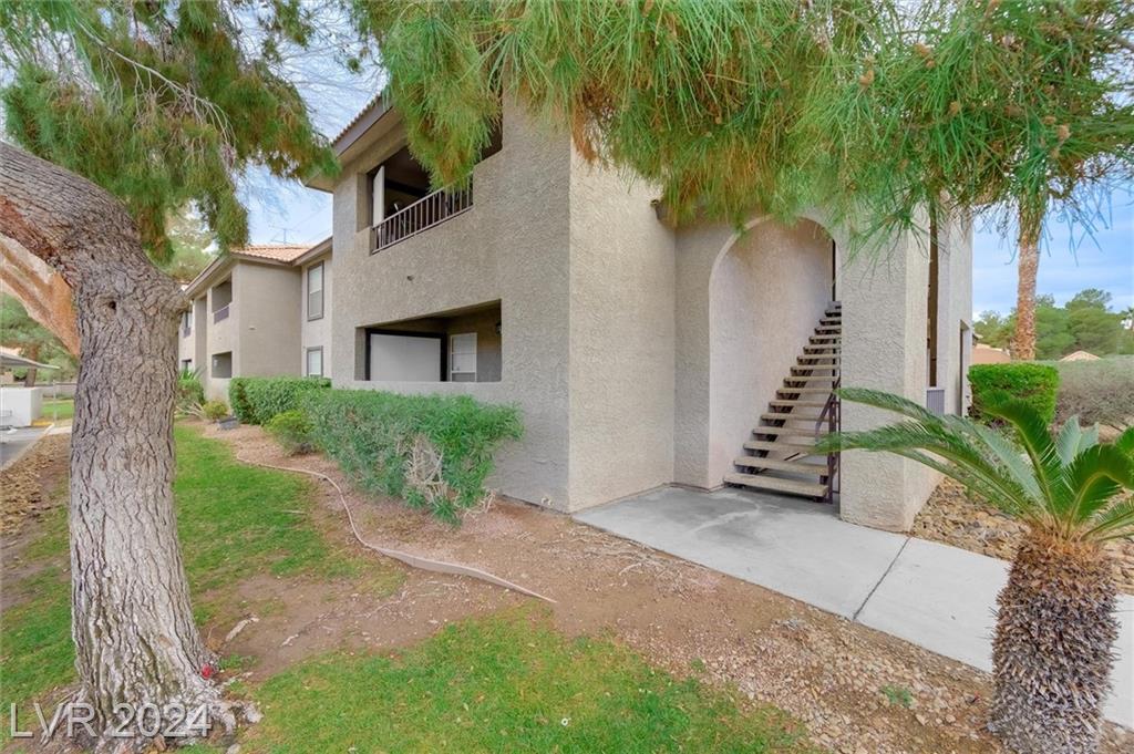 2606 South Durango Dr Unit 106  