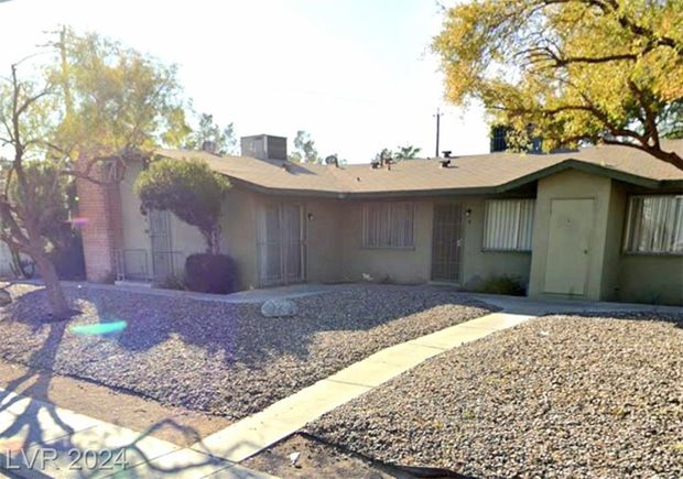 #2583087 Las Vegas, NV Multifamily Pending - Photo 1 of 3. Opens carousel modal