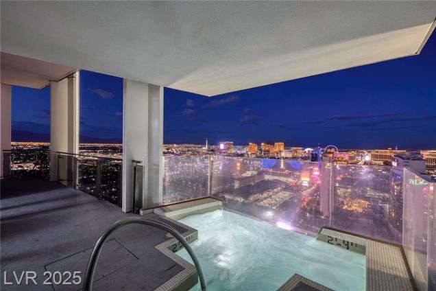 4381 West Flamingo Road Unit 5502