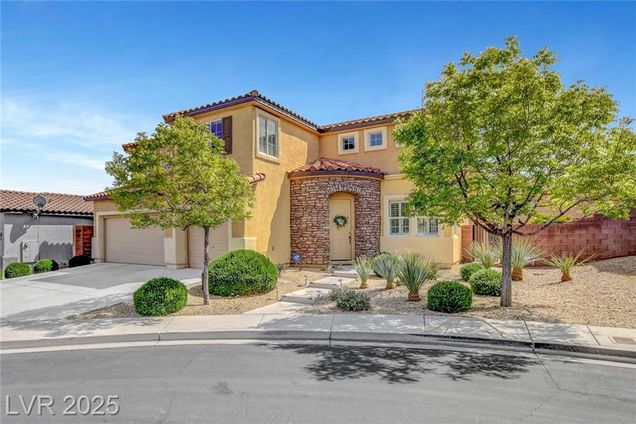 9413 Artesian Oak Court