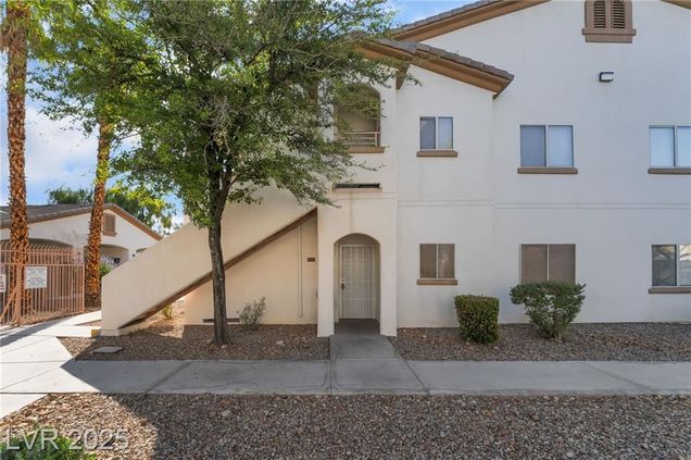 5655 East Sahara Avenue Unit 1037 Las Vegas, NV House Active - Photo 1 of 33. Opens carousel modal
