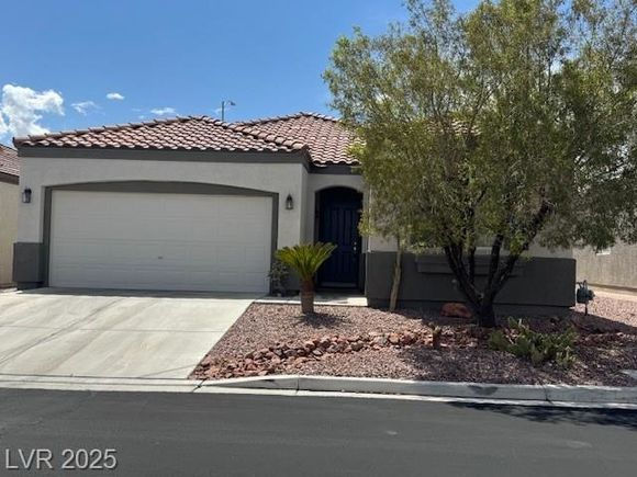 8325 Aspen Village Street