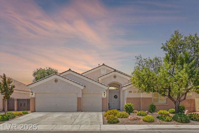 2025 Dakota Lodge Avenue Las Vegas, NV House Sold - Photo 1 of 74. Opens carousel modal
