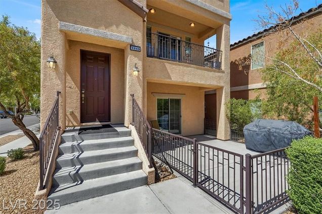 8949 Merry Mullion Court