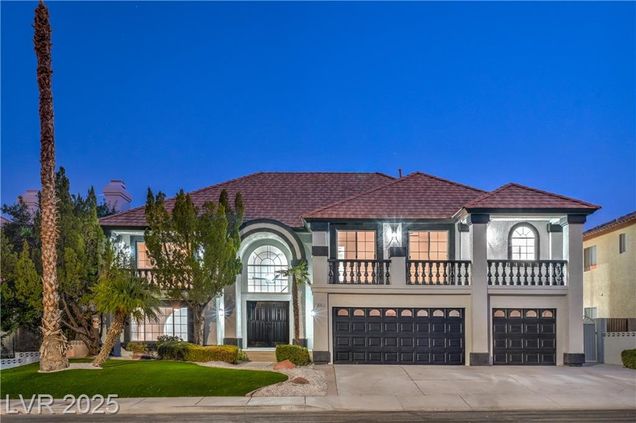 9141 Ivory Beach Drive Las Vegas, NV House Active - Photo 1 of 83. Opens carousel modal