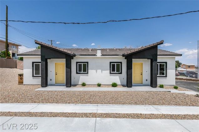 367 North 16th Street Las Vegas, NV Multifamily Active - Photo 1 of 20. Opens carousel modal