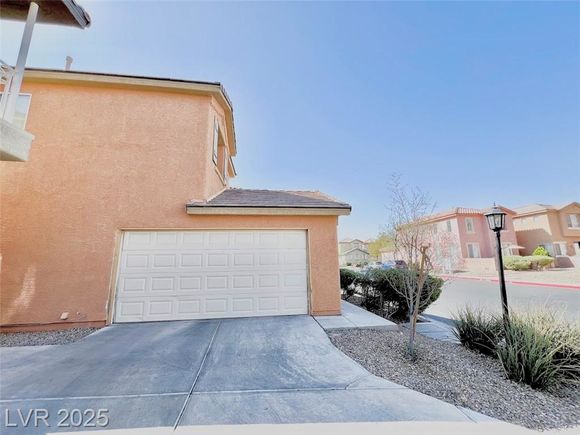 3542 Harbor Tides Street Las Vegas, NV House Active - Photo 1 of 20. Opens carousel modal