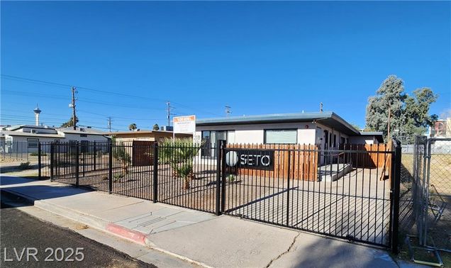 218 South 11th Street Unit 4 Las Vegas, NV House Active - Photo 1 of 10. Opens carousel modal