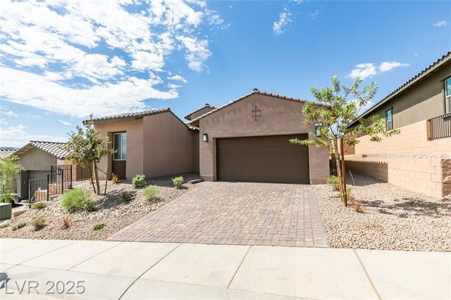 257 Piazzetta Place Henderson, NV House Active - Photo 1 of 43. Opens carousel modal