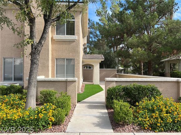 910 Elegant Coral Avenue Henderson, NV House Active - Photo 1 of 22. Opens carousel modal