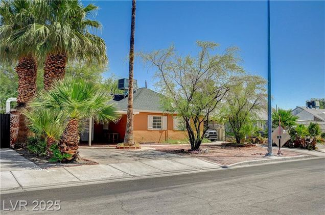 1301 Norman Avenue Las Vegas, NV House Active - Photo 1 of 34. Opens carousel modal