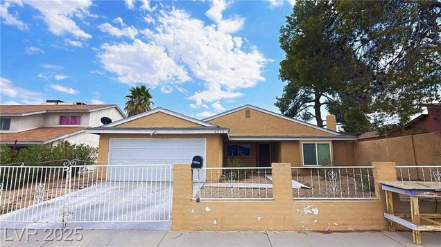 6843 Grandola Drive