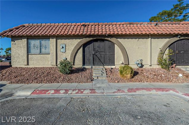 832 Mantis Way Unit 1 Las Vegas, NV House Active - Photo 1 of 45. Opens carousel modal