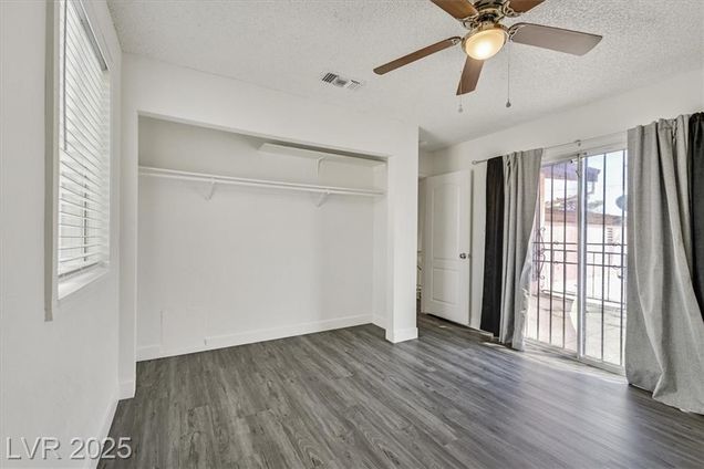 1722 East University Avenue Unit 5