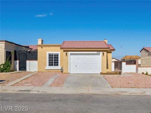 2337 Sierra Sunrise Street