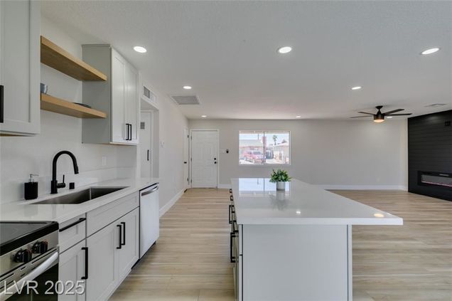 6100 Fawn Circle