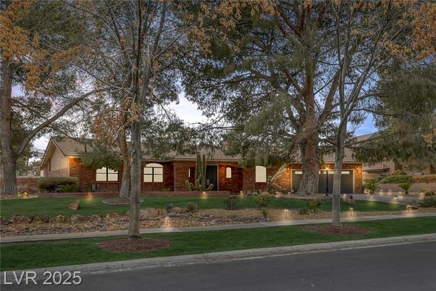 9 Quail Run Road Henderson, NV House Active - Photo 1 of 59. Opens carousel modal