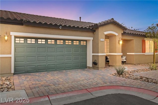 2213 Chandler Ranch Place