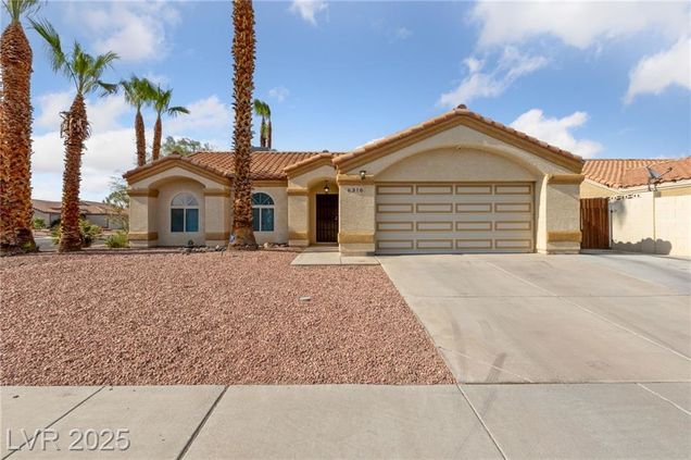 6316 West La Madre Way