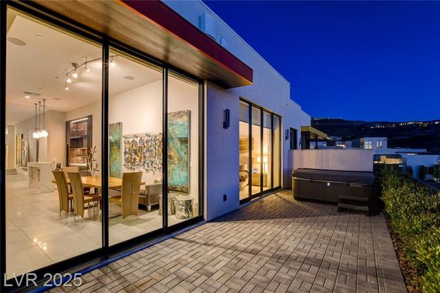 455 Tranquil Peak Court