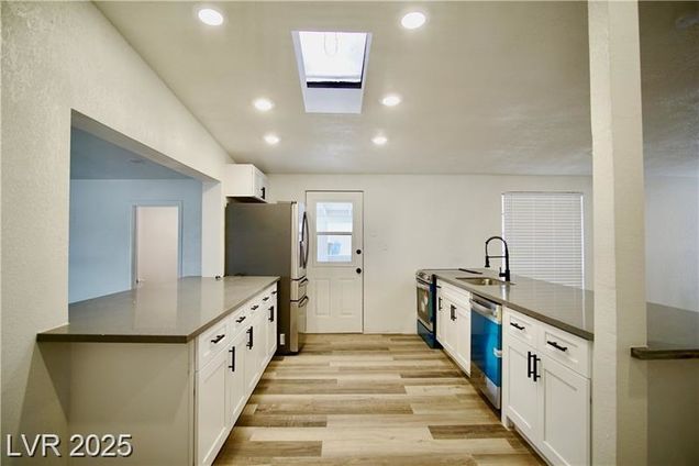 1944 Allen Avenue