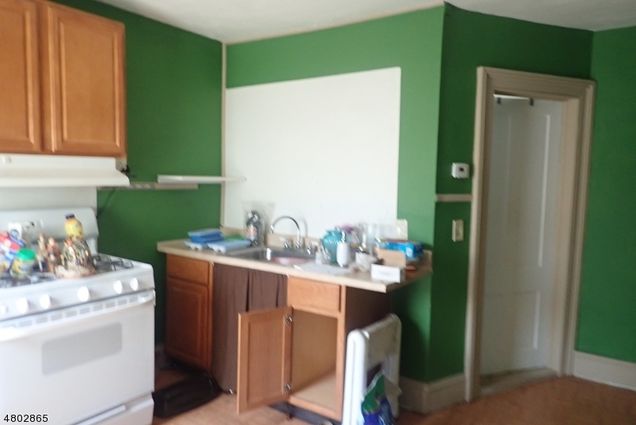349 Lafayette St Rahway City Nj 07065 5105 Mls 3469439 Estately