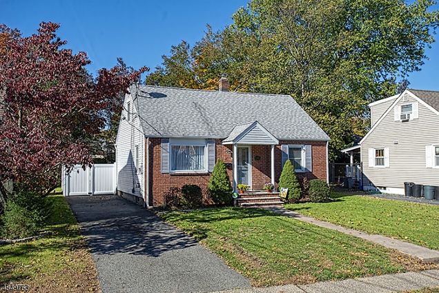 1222 LINCOLN AVE Pompton Lakes Boro, NJ House Sold - Photo 1 of 19. Opens carousel modal