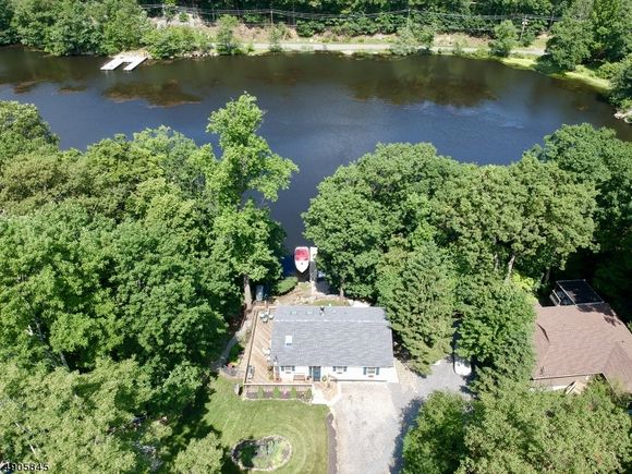 38 ONEIDA AVE Hopatcong Boro, NJ House Sold - Photo 1 of 1. Opens carousel modal