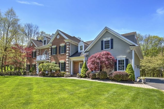 2 COMBS HOLLOW RD Mendham Twp., NJ House Sold - Photo 1 of 1. Opens carousel modal