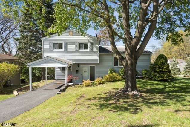 175 HIGHVIEW TER Rockaway Twp., NJ House Sold - Photo 1 of 19. Opens carousel modal