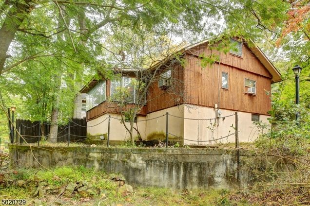 38 BAY VIEW RD Hopatcong Boro, NJ House Sold - Photo 1 of 1. Opens carousel modal
