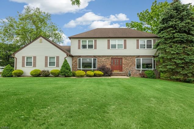 16 Angela Ct East Hanover Twp., NJ House Sold - Photo 1 of 1. Opens carousel modal