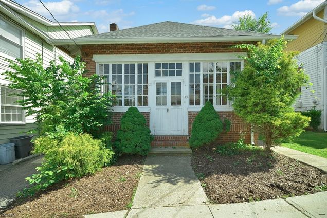 13 Logan Pl Morristown Town, NJ House Sold - Photo 1 of 17. Opens carousel modal