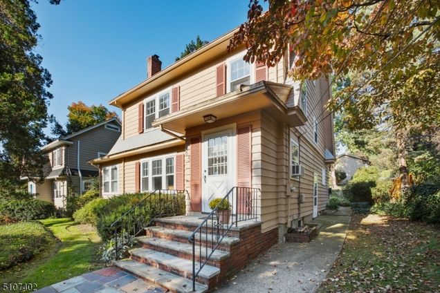 65 Maplewood Ave Maplewood Twp., NJ House Sold - Photo 1 of 19. Opens carousel modal