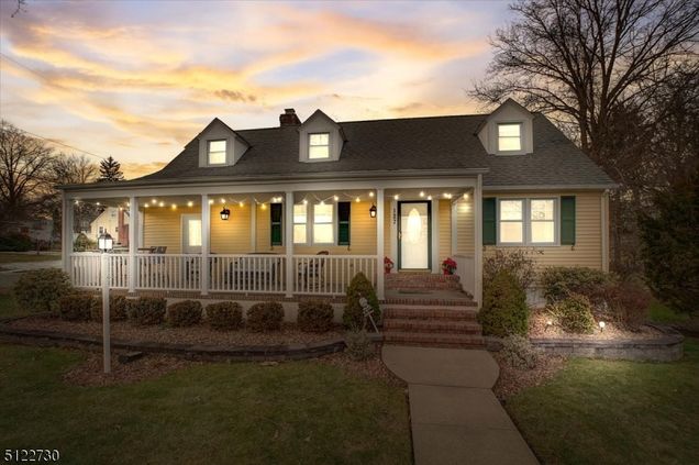 127 Troy Hills Rd Hanover Twp., NJ House Sold - Photo 1 of 26. Opens carousel modal